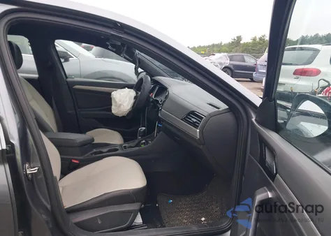 2019 Volkswagen Jetta z USA, uszkodzony, nr VIN 3VWC57BU1KM240209